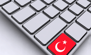 Türk Yazılımcıların Kurduğu veya Yönettiği Global Yazılımlar